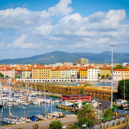 Casa L' Aurora Viola Apartman Livorno Kültér fotó