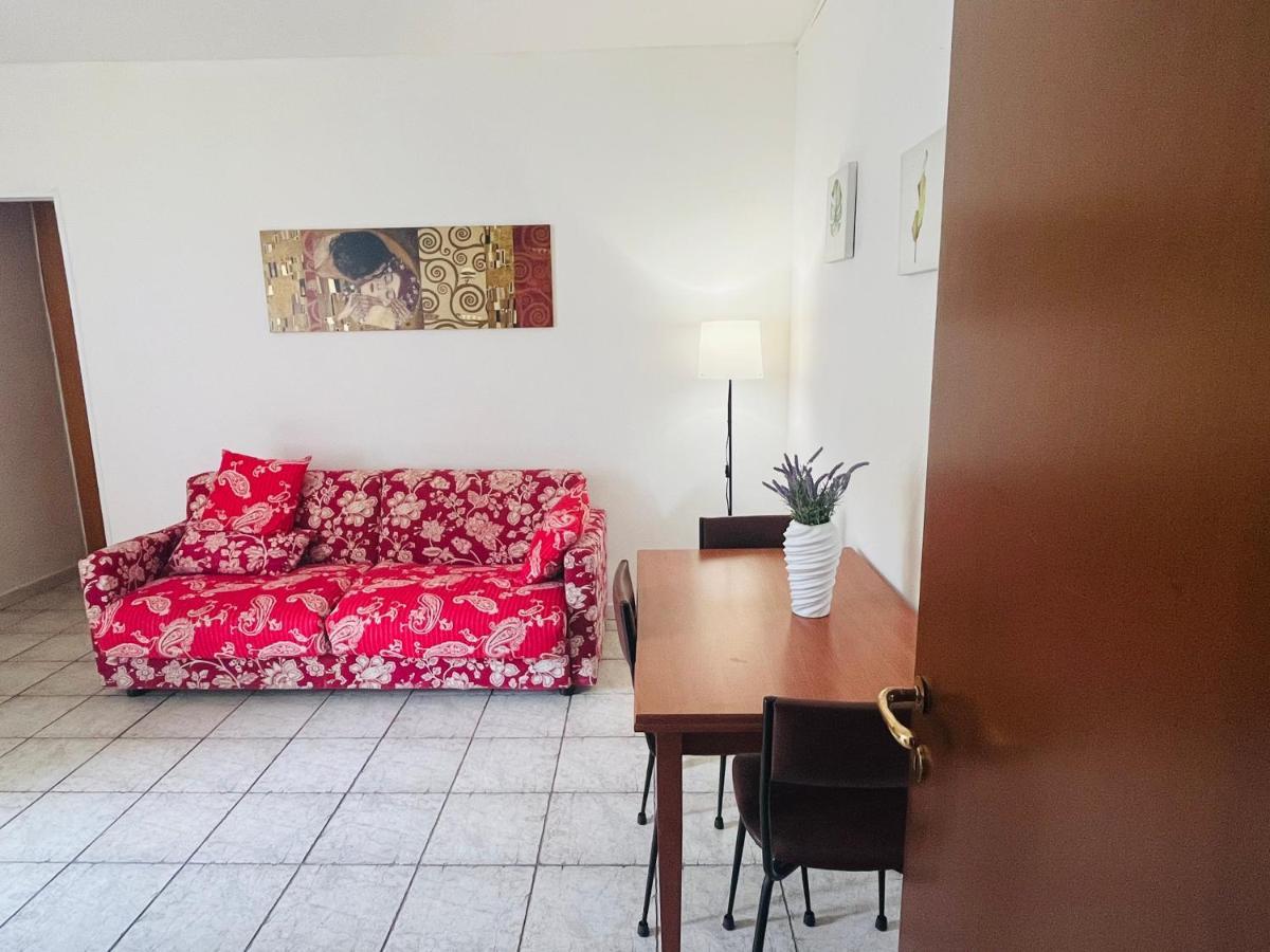 Casa L' Aurora Viola Apartman Livorno Kültér fotó